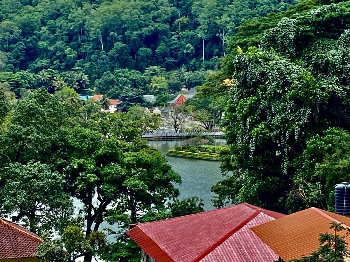Sesatha Lake Kandy Extérieur photo